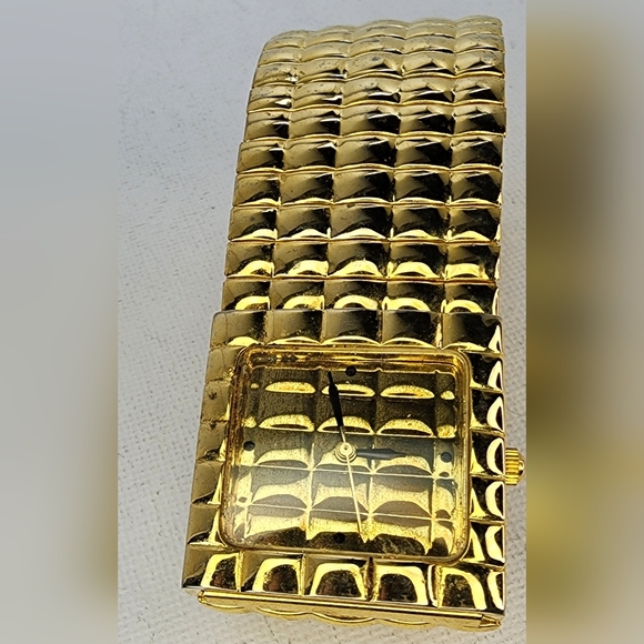 Joan Rivers classic watch - Picture 2 of 9